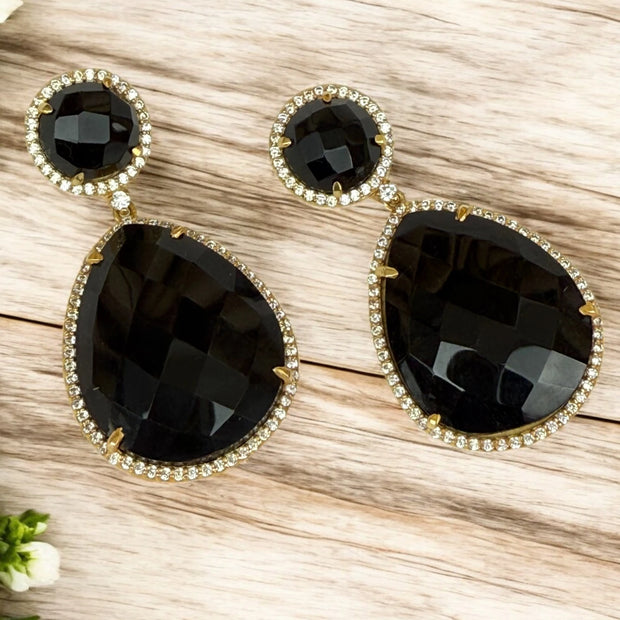 Midnight dahlia Black dangle earrings