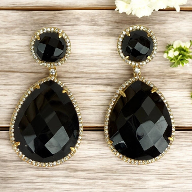 Midnight dahlia Black dangle earrings