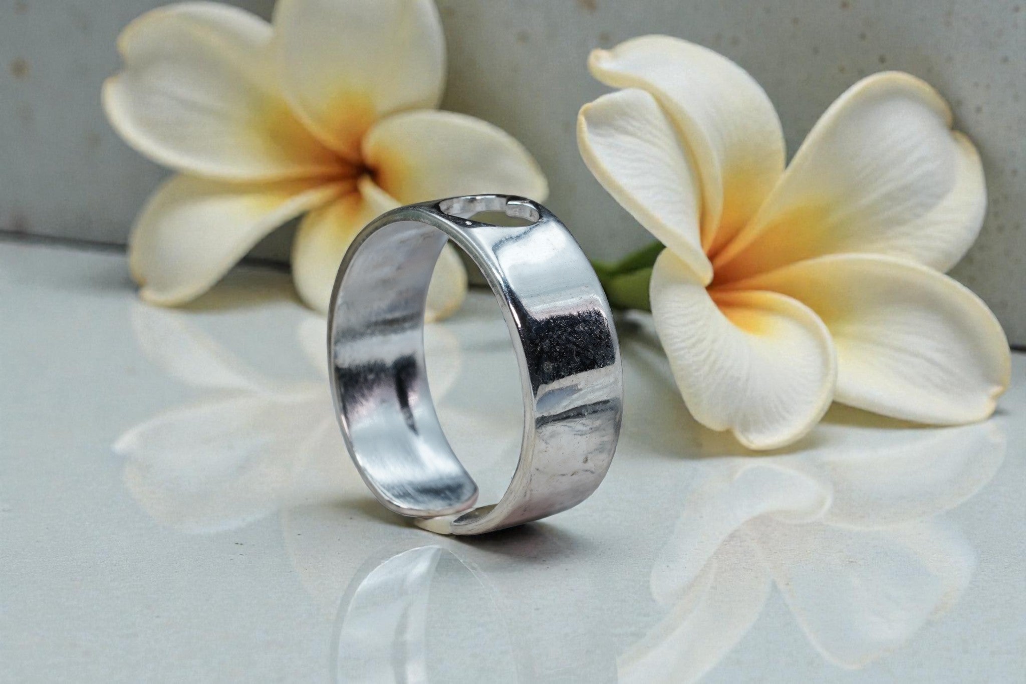 925 sterling silver heart thumb ring RG-OX-SL-041