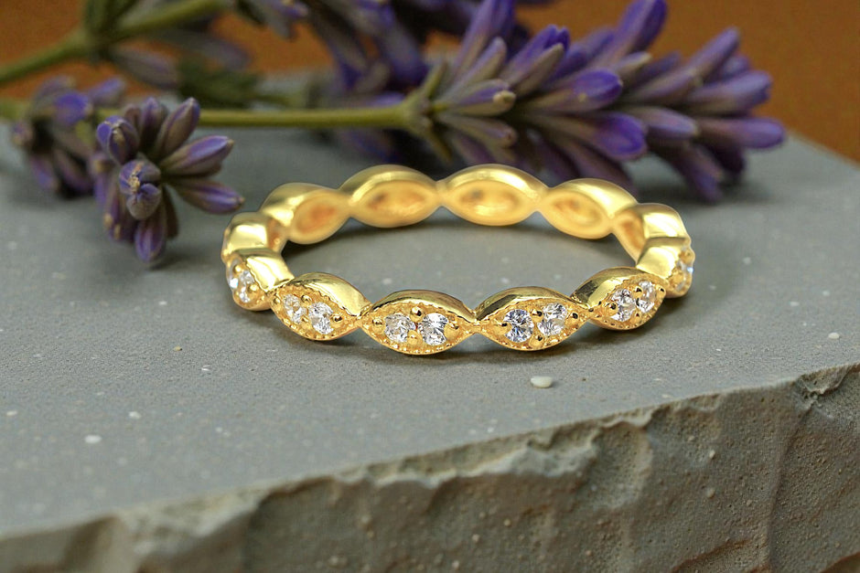 Moissanite Diamond Eternity Band Ring Gold 7