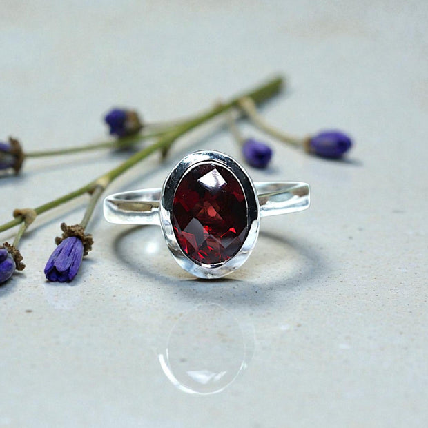 Natural Garnet  Ring RG-GM-GR-SL-009