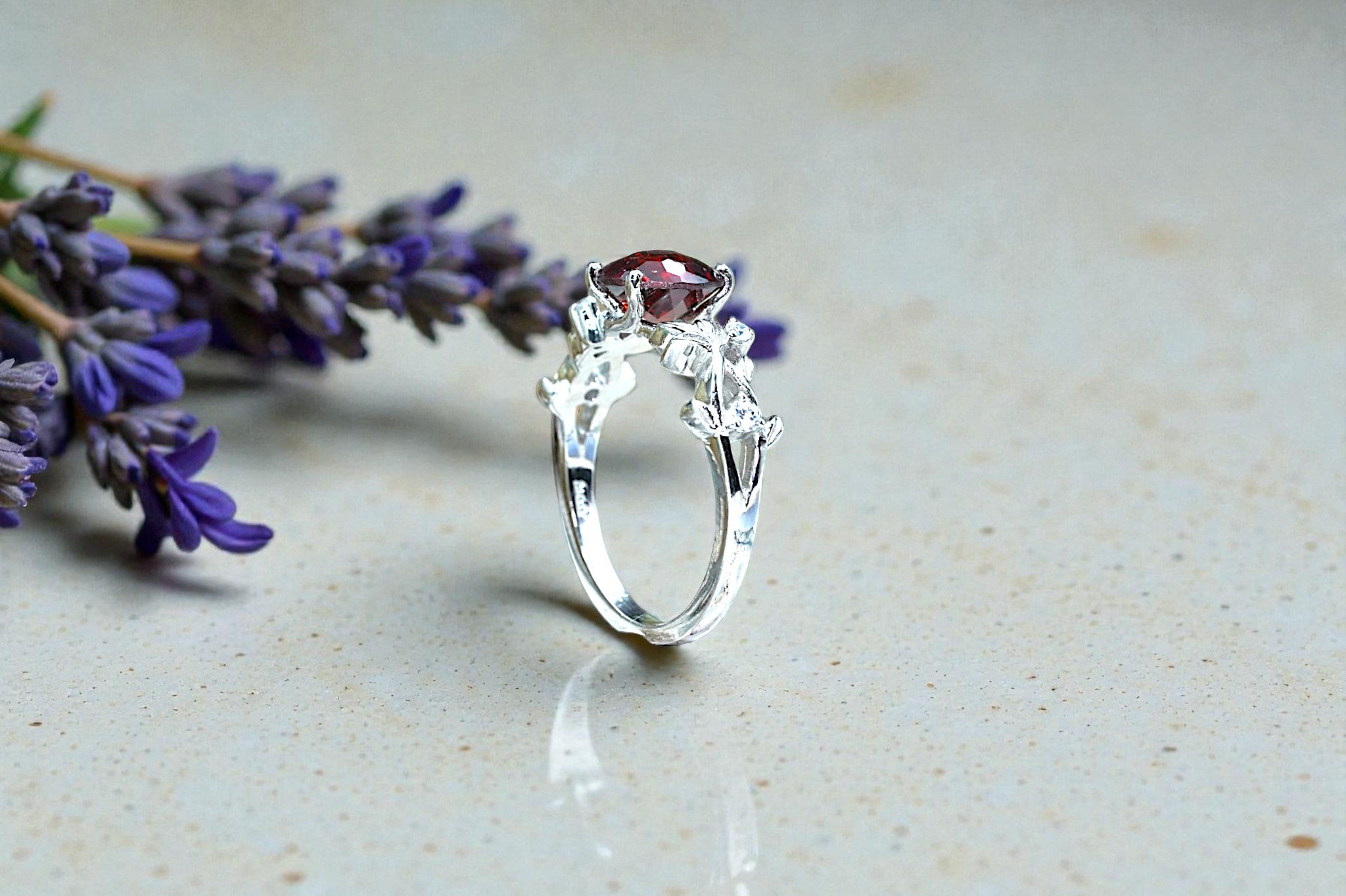 Natural Garnet  Ring RG-GM-GR-SL-008