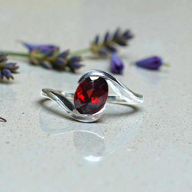 Natural Garnet  Ring RG-GM-GR-SL-012