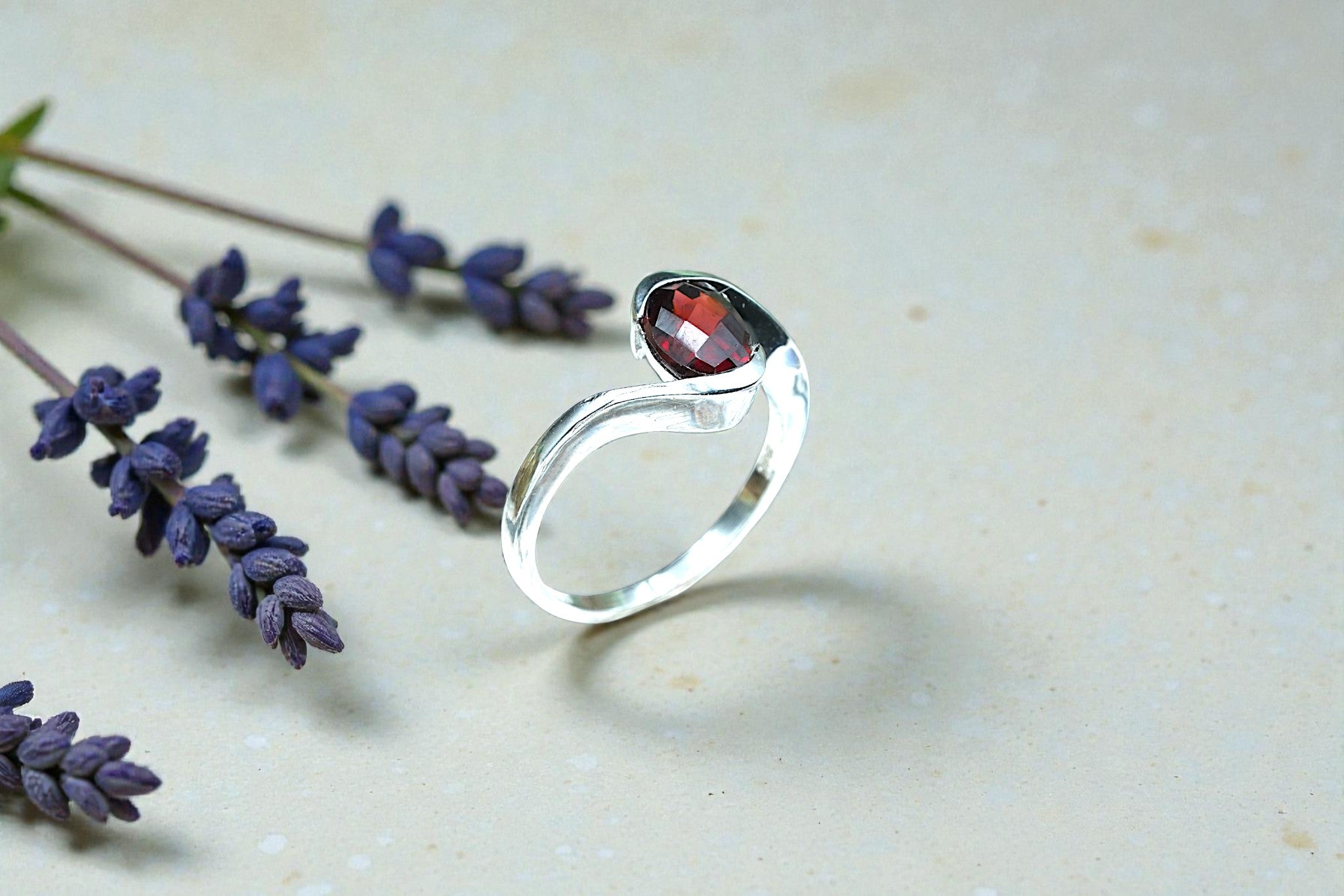 Natural Garnet  Ring RG-GM-GR-SL-012