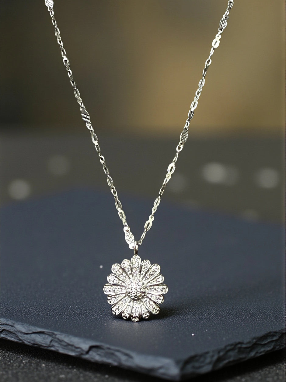 Daisy flower 925 sterling silver pendant