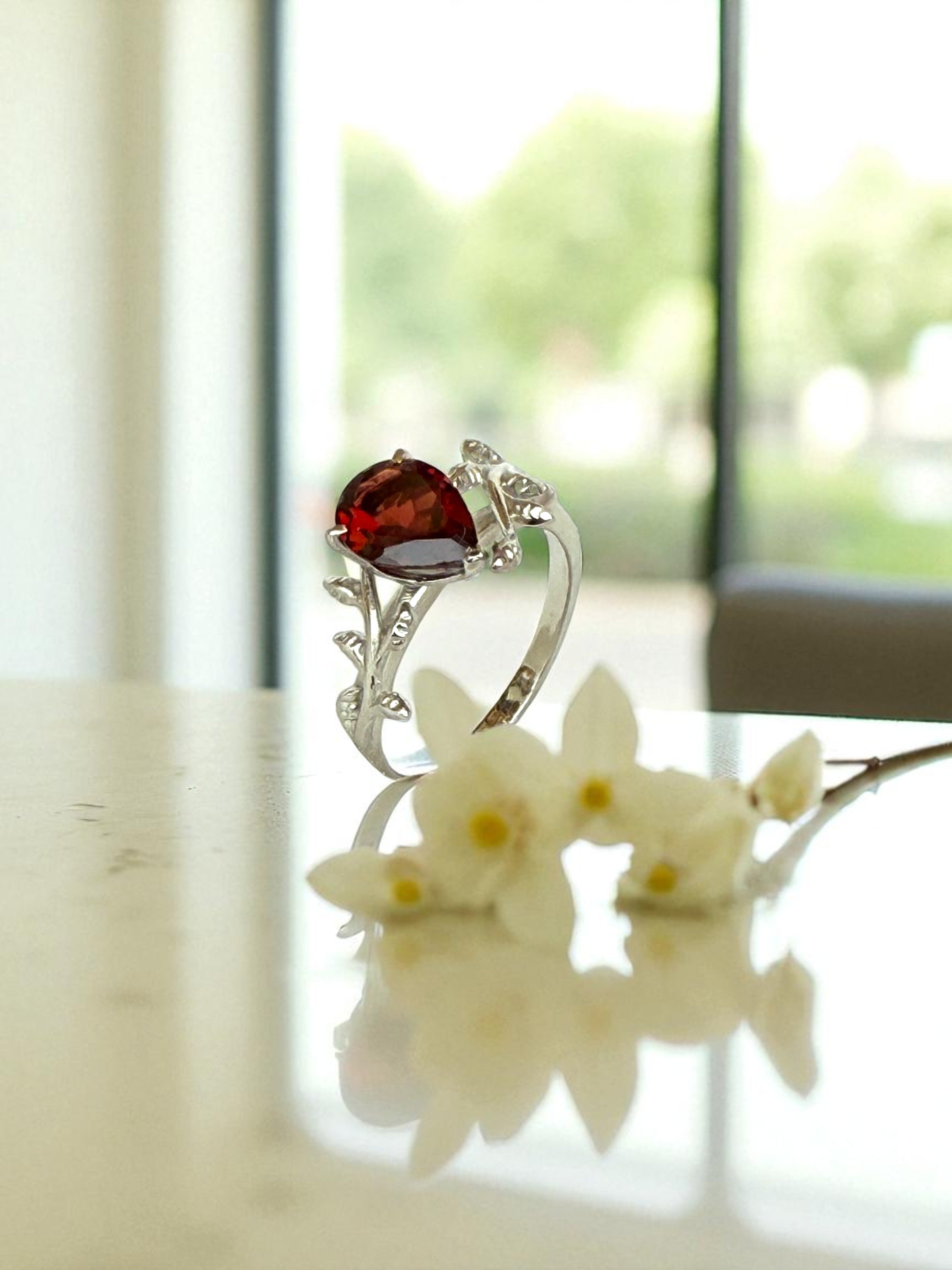 925 Garnet sterling silver ring nature inspired RG-GM-GA-SL-001