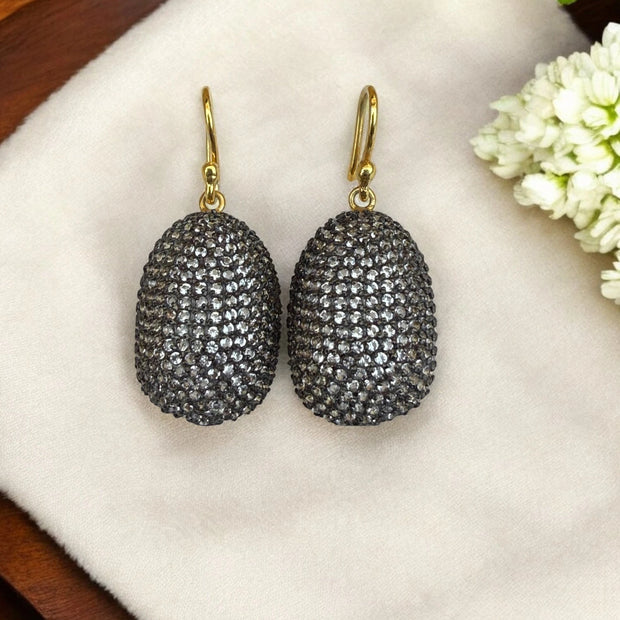 925 Sterling Silver Paisley oval  Earrings with White Topaz