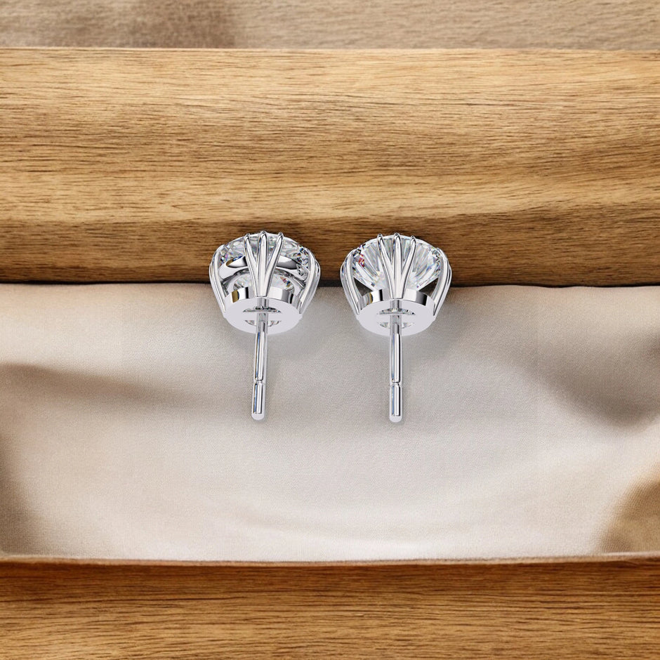 Solitaire Moissanite diamond 925 Sterling Silver Stud Earrings