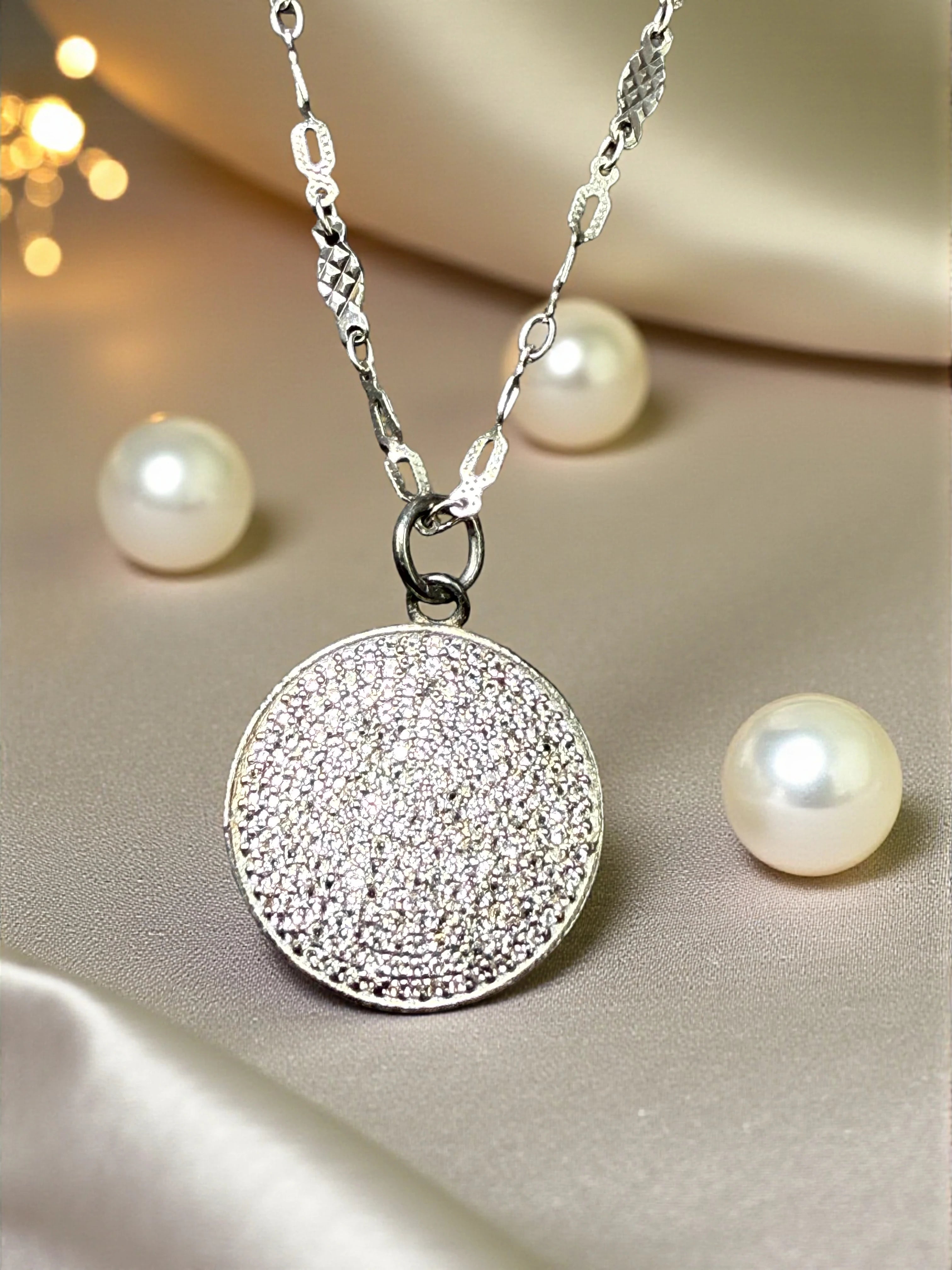 925 sterling silver round pendant
