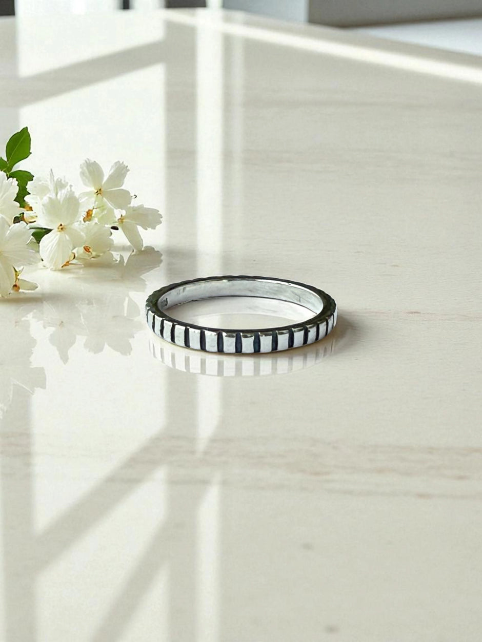925 Sterling Silver Textured Silver Band Ring